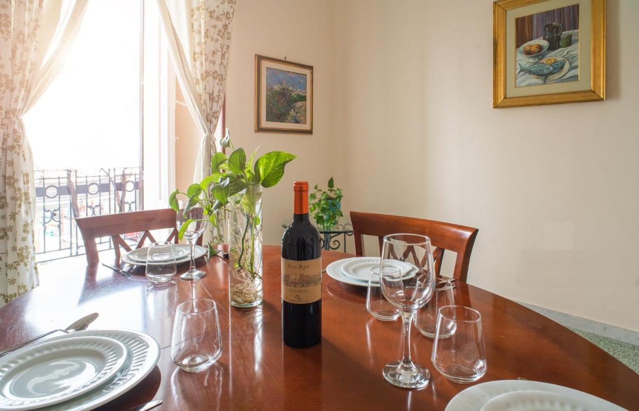 Corte Nicolaiana Apartments By Wonderful Italy 바리 외부 사진