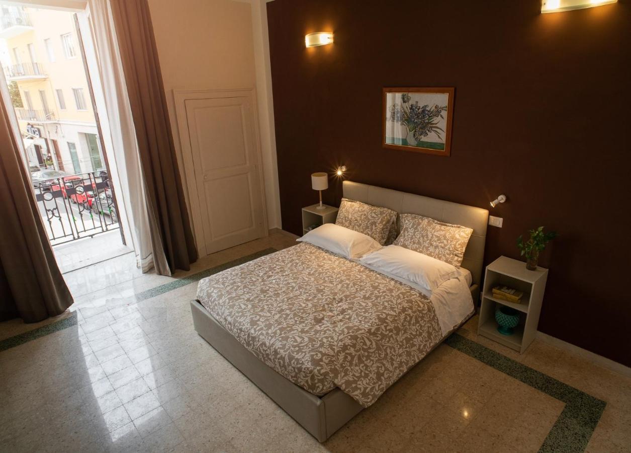 Corte Nicolaiana Apartments By Wonderful Italy 바리 외부 사진